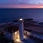 Cozy Flat Near Beach-beahost