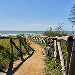 Cozy Flat Near Beach-beahost